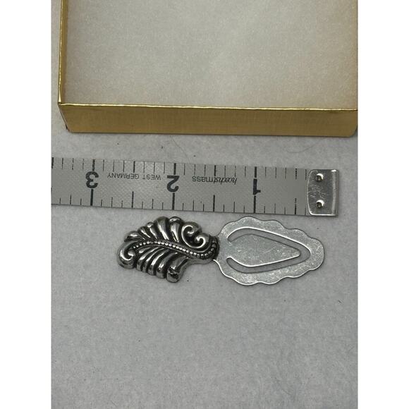 Brighton Feather Plume Bookmark Silver Gift For Book Lover Reader Bookworm - Picture 5 of 5